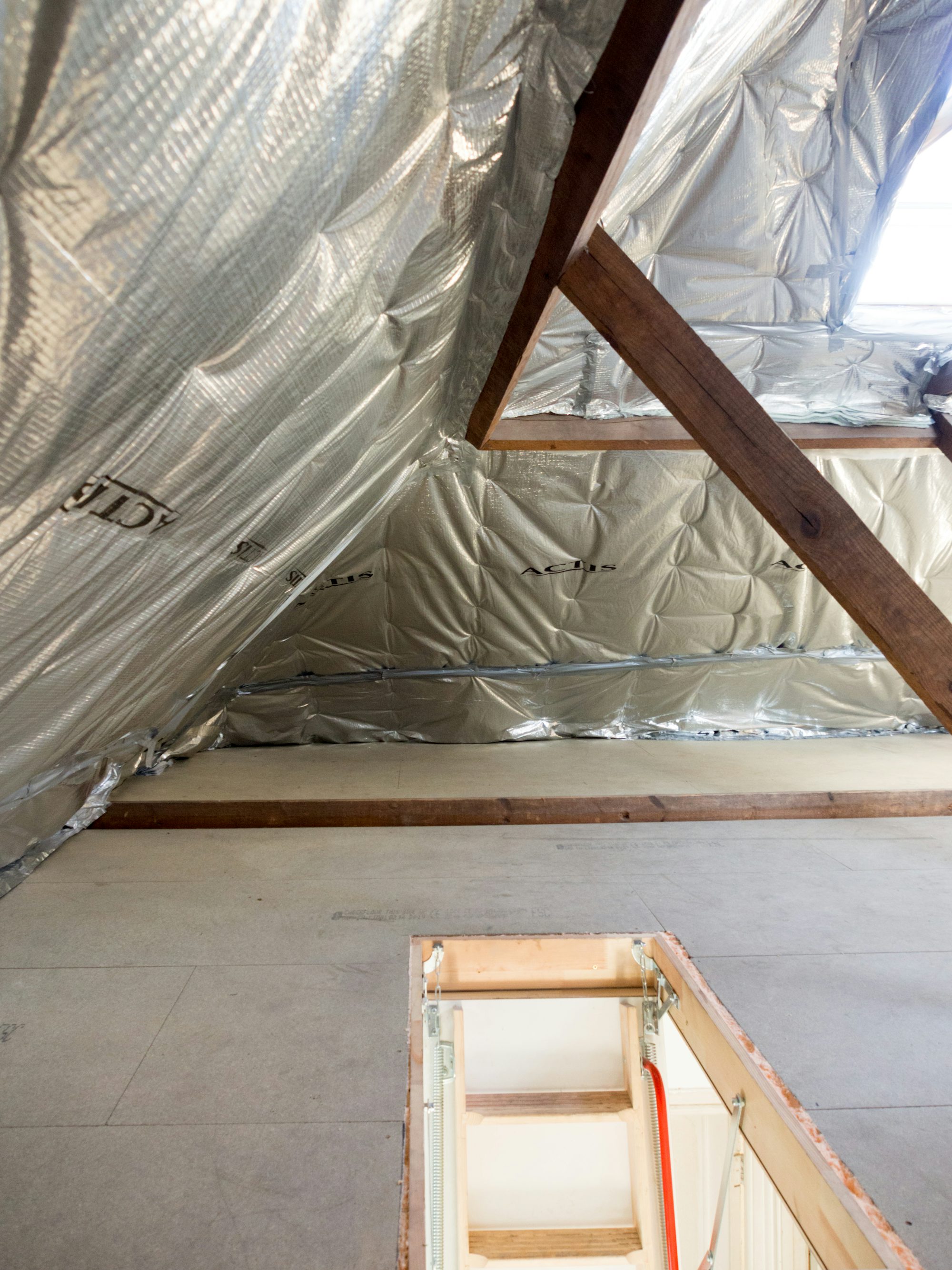 I will apply spray foam insulation in cavities